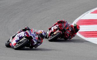 March 25, 2023, Autodromo Internacional do Algarve, Portimao, MOTO GP GRANDE PREMIO DE PORTUGAL 2023, in the picture
Francesco Bagnaia aus Italien, Ducati Lenovo Team Ã¼berhholt Jorge Martin aus Spanien, Prima Pramac Racing//BRATICHASAN_1400.01500/Credit:Hasan Bratic/SIPA/2303251821