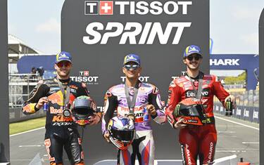 LE MANS CIRCUIT BUGATTI, FRANCE - MAY 13: Brad Binder, Red Bull KTM Factory Racing, Jorge Martin, Pramac Racing, Francesco Bagnaia, Ducati Team during the French GP at Le Mans Circuit Bugatti on Saturday May 13, 2023 in Sarthe, France. (Photo by Gold and Goose / LAT Images)