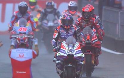 Diluvio a Motegi, il GP dura 12 giri: vince Martin