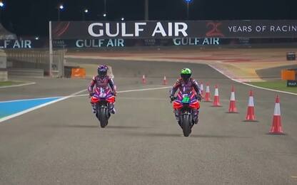MotoGP o F1? Lo show di Pramac in Bahrain. VIDEO