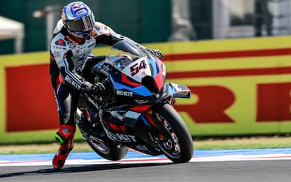 Superbike a Most: Razgatlioglu re del venerdì