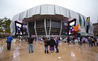 SACRAMENTO, CA - OCTOBER 27: A general exterior view of the arena prior to the game beween the San Antonio Spurs and Sacramento Kings at Golden 1 Center on October 27, 2016 in Sacramento, California. NOTE TO USER: User expressly acknowledges and agrees that, by downloading and or using this photograph, User is consenting to the terms and conditions of the Getty Images Agreement. Mandatory Copyright Notice: Copyright 2016 NBAE (Photo by Rocky Widner/NBAE via Getty Images)