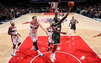 WASHINGTON, DC -  OCTOBER 13: Khris Middleton #22 of the Milwaukee Bucks shoots the ball against the Washington Wizards during a pre-season game on October 13, 2019 at Capital One Arena in Washington, DC. NOTE TO USER: User expressly acknowledges and agrees that, by downloading and or using this Photograph, user is consenting to the terms and conditions of the Getty Images License Agreement. Mandatory Copyright Notice: Copyright 2019 NBAE (Photo by Stephen Gosling/NBAE via Getty Images)
