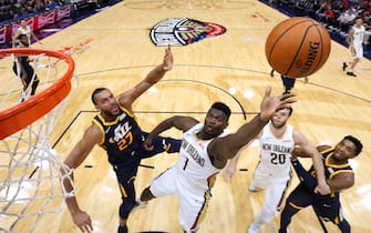 NEW ORLEANS, LOUISIANA - OCTOBER 11: Zion Williamson #1 of the New Orleans Pelicans shoots against Rudy Gobert #27 of the Utah Jazz during the second half of a game at the Smoothie King Center on October 11, 2019 in New Orleans, Louisiana. (Photo by Jonathan Bachman/Getty Images)