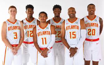 ATLANTA, GA - SEPTEMBER 30: Kevin Huerter #3, De'Andre Hunter #12, Trae Young #11, Cam Reddish #22, Vince Carter #15 and John Collins #20 of the Atlanta Hawks pose for a portrait during media day on September 30, 2019 at the Emory Sports Medicine Complex in Atlanta, Georgia. NOTE TO USER: User expressly acknowledges and agrees that, by downloading and/or using this photograph, user is consenting to the terms and conditions of the Getty Images License Agreement. Mandatory Copyright Notice: Copyright 2019 NBAE (Photo by Scott Cunningham/NBAE via Getty Images)