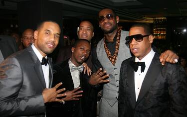 LAS VEGAS - DECEMBER 30:  Maverick, Rich Paul, William "Worldwide" Wesley, LeBron James and Jay-Z attend the Opening Night at the 40/40 Club in Las Vegas, NV December 30, 2007.  (Photo by Johnny Nunez/WireImage)
