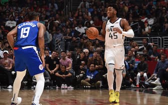 LOS ANGELES, CA - NOVEMBER 3: Donovan Mitchell #45 of the Utah Jazz handles the ball against the LA Clippers on November 3, 2019 at STAPLES Center in Los Angeles, California. NOTE TO USER: User expressly acknowledges and agrees that, by downloading and/or using this Photograph, user is consenting to the terms and conditions of the Getty Images License Agreement. Mandatory Copyright Notice: Copyright 2019 NBAE (Photo by Adam Pantozzi/NBAE via Getty Images)