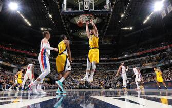 INDIANAPOLIS, IN - NOVEMBER 8: Domantas Sabonis #11 of the Indiana Pacers dunks the ball against the Detroit Pistons on November 8, 2019 at Bankers Life Fieldhouse in Indianapolis, Indiana. NOTE TO USER: User expressly acknowledges and agrees that, by downloading and or using this Photograph, user is consenting to the terms and conditions of the Getty Images License Agreement. Mandatory Copyright Notice: Copyright 2019 NBAE (Photo by Ron Hoskins/NBAE via Getty Images)