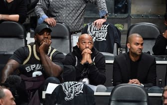 1181818208 SAN ANTONIO, TX - NOVEMBER 11: Pro Soccer Coach, Thierry Henry, and NBA Legend, Tony Parker attend a game between the Memphis Grizzlies and the San Antonio Spurs on November 11, 2019 at the AT&T Center in San Antonio, Texas. NOTE TO USER: User expressly acknowledges and agrees that, by downloading and or using this photograph, user is consenting to the terms and conditions of the Getty Images License Agreement. Mandatory Copyright Notice: Copyright 2019 NBAE (Photos by Logan Riely/NBAE via Getty Images)