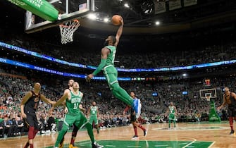 BOSTON, MA - DECEMBER 27: Jaylen Brown #7 of the Boston Celtics dunks the ball against the Cleveland Cavaliers on December 27, 2019 at the TD Garden in Boston, Massachusetts. NOTE TO USER: User expressly acknowledges and agrees that, by downloading and or using this photograph, User is consenting to the terms and conditions of the Getty Images License Agreement. Mandatory Copyright Notice: Copyright 2019 NBAE (Photo by Brian Babineau/NBAE via Getty Images)