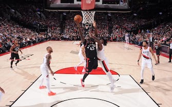 PORTLAND, OR - NOVEMBER 13: Pascal Siakam #43 of the Toronto Raptors shoots the ball against the Portland Trail Blazers on November 13, 2019 at the Moda Center Arena in Portland, Oregon. NOTE TO USER: User expressly acknowledges and agrees that, by downloading and or using this photograph, user is consenting to the terms and conditions of the Getty Images License Agreement. Mandatory Copyright Notice: Copyright 2019 NBAE (Photo by Sam Forencich/NBAE via Getty Images)