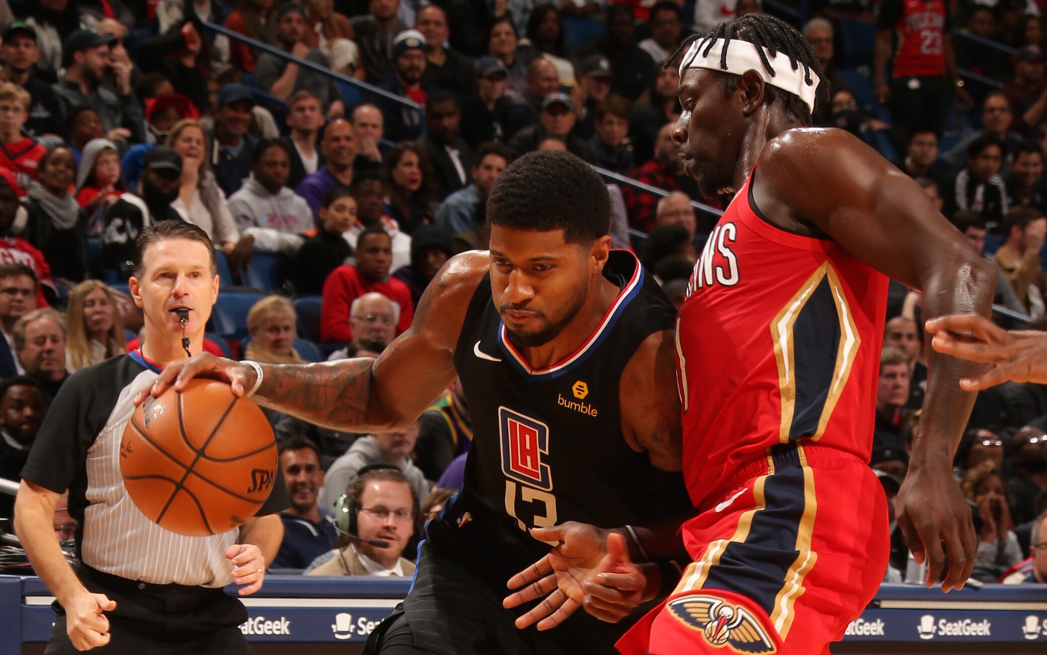 NBA, risultati della notte: NOLA rovina il debutto di George, Porzingis ko a New York - Sky Sport