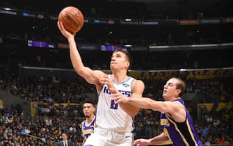 LOS ANGELES, CA - NOVEMBER 15: Bogdan Bogdanovic #8 of the Sacramento Kings shoots the ball against the Los Angeles Lakers on November 15, 2019 at STAPLES Center in Los Angeles, California. NOTE TO USER: User expressly acknowledges and agrees that, by downloading and/or using this Photograph, user is consenting to the terms and conditions of the Getty Images License Agreement. Mandatory Copyright Notice: Copyright 2019 NBAE (Photo by Andrew D. Bernstein/NBAE via Getty Images)