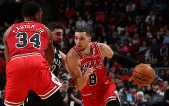 1182924409 CHICAGO, IL - NOVEMBER 16: Zach LaVine #8 of the Chicago Bulls handles the ball against the Brooklyn Nets on November 16, 2019 at the United Center in Chicago, Illinois. NOTE TO USER: User expressly acknowledges and agrees that, by downloading and or using this photograph, user is consenting to the terms and conditions of the Getty Images License Agreement. Mandatory Copyright Notice: Copyright 2019 NBAE (Photo by Gary Dineen/NBAE via Getty Images)