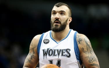 MINNEAPOLIS, MN - JANUARY 17: Nikola Pekovic #14 of the Minnesota Timberwolves shoots a free throw during the game against the Phoenix Suns on January 17, 2016 at Target Center in Minneapolis, Minnesota. NOTE TO USER: User expressly acknowledges and agrees that, by downloading and or using this Photograph, user is consenting to the terms and conditions of the Getty Images License Agreement. Mandatory Copyright Notice: Copyright 2016 NBAE (Photo by Jordan Johnson/NBAE via Getty Images)