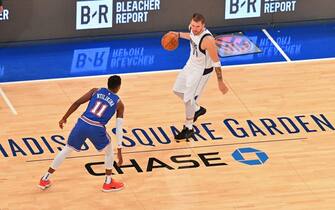 NEW YORK, NY - NOVEMBER 14: Luka Doncic #77 of the Dallas Mavericks handles the ball against the New York Knicks on November 14, 2019 at Madison Square Garden in New York City, New York.  NOTE TO USER: User expressly acknowledges and agrees that, by downloading and or using this photograph, User is consenting to the terms and conditions of the Getty Images License Agreement. Mandatory Copyright Notice: Copyright 2019 NBAE  (Photo by Jesse D. Garrabrant/NBAE via Getty Images)