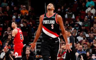 CHICAGO, IL - NOVEMBER 25: CJ McCollum #3 of the Portland Trail Blazers reacts to a play against the Chicago Bulls on November 25, 2019 at United Center in Chicago, Illinois. NOTE TO USER: User expressly acknowledges and agrees that, by downloading and or using this photograph, User is consenting to the terms and conditions of the Getty Images License Agreement. Mandatory Copyright Notice: Copyright 2019 NBAE (Photo by Jeff Haynes/NBAE via Getty Images)

