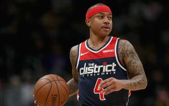 DENVER, COLORADO - NOVEMBER 26: Isaiah Thomas #4 of the Washington Wizards brings the ball down the court against the Denver Nuggets in the first quarter at the Pepsi Center on November 26, 2019 in Denver, Colorado. NOTE TO USER: User expressly acknowledges and agrees that, by downloading and or using this photograph, User is consenting to the terms and conditions of the Getty Images License Agreement.  (Photo by Matthew Stockman/Getty Images)