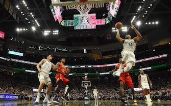 MILWAUKEE, WISCONSIN - NOVEMBER 27:  Giannis Antetokounmpo #34 of the Milwaukee Bucks drives to the basket during the second half of a game against the Atlanta Hawks at Fiserv Forum on November 27, 2019 in Milwaukee, Wisconsin. NOTE TO USER: User expressly acknowledges and agrees that, by downloading and or using this photograph, User is consenting to the terms and conditions of the Getty Images License Agreement. (Photo by Stacy Revere/Getty Images)