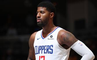 MEMPHIS, TN - NOVEMBER 27: Paul George #13 of the LA Clippers looks on during the game against the Memphis Grizzlies on November 27, 2019 at FedExForum in Memphis, Tennessee. NOTE TO USER: User expressly acknowledges and agrees that, by downloading and or using this photograph, User is consenting to the terms and conditions of the Getty Images License Agreement. Mandatory Copyright Notice: Copyright 2019 NBAE (Photo by Joe Murphy/NBAE via Getty Images)
