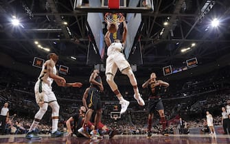 CLEVELAND, OH - NOVEMBER 29: Giannis Antetokounmpo #34 of the Milwaukee Bucks shoots the ball against the Cleveland Cavaliers on November 29, 2019 at Quicken Loans Arena in Cleveland, Ohio. NOTE TO USER: User expressly acknowledges and agrees that, by downloading and/or using this Photograph, user is consenting to the terms and conditions of the Getty Images License Agreement. Mandatory Copyright Notice: Copyright 2019 NBAE (Photo by David Liam Kyle/NBAE via Getty Images)