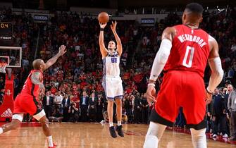 HOUSTON, TX - DECEMBER 9: Nemanja Bjelica #88 of the Sacramento Kings shoots the 3-point shot to win the game against the Houston Rockets on December 09, 2019 at the Toyota Center in Houston, Texas. NOTE TO USER: User expressly acknowledges and agrees that, by downloading and or using this photograph, User is consenting to the terms and conditions of the Getty Images License Agreement. Mandatory Copyright Notice: Copyright 2019 NBAE (Photo by Bill Baptist/NBAE via Getty Images)