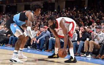 1188054215 CLEVELAND, OH - DECEMBER 11: James Harden #13 of the Houston Rockets handles the ball against the Cleveland Cavaliers on December 11, 2019 at Rocket Mortgage FieldHouse in Cleveland, Ohio. NOTE TO USER: User expressly acknowledges and agrees that, by downloading and/or using this Photograph, user is consenting to the terms and conditions of the Getty Images License Agreement. Mandatory Copyright Notice: Copyright 2019 NBAE (Photo by David Liam Kyle/NBAE via Getty Images)