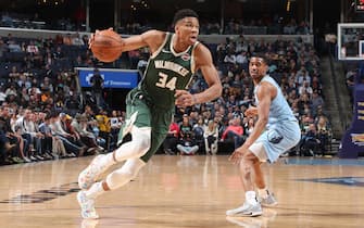 MEMPHIS, TN - DECEMBER 13: Giannis Antetokounmpo #34 of the Milwaukee Bucks handles the ball against the Memphis Grizzlies on December 13, 2019 at FedExForum in Memphis, Tennessee. NOTE TO USER: User expressly acknowledges and agrees that, by downloading and or using this photograph, User is consenting to the terms and conditions of the Getty Images License Agreement. Mandatory Copyright Notice: Copyright 2019 NBAE (Photo by Joe Murphy/NBAE via Getty Images)

