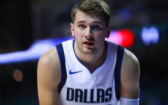 1193632471 MEXICO CITY, MEXICO - DECEMBER 12: Luka Doncic #77 of the Dallas Mavericks looks on during a game between Dallas Mavericks and Detroit Pistons at Arena Ciudad de Mexico on December 12, 2019 in Mexico City, Mexico. (Photo by Hector Vivas/Getty Images)