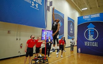 CHICAGO, IL - MAY 17:  Austin Wiley #75 participates in the vertical jump during the NBA Draft Combine Day 1 at the Quest Multisport Center on May 17, 2018 in Chicago, Illinois. NOTE TO USER: User expressly acknowledges and agrees that, by downloading and/or using this Photograph, user is consenting to the terms and conditions of the Getty Images License Agreement. Mandatory Copyright Notice: Copyright 2018 NBAE (Photo by Jeff Haynes/NBAE via Getty Images)