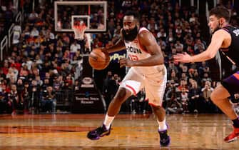 PHOENIX, AZ - DECEMBER 21: James Harden #13 of the Houston Rockets handles the ball against the Phoenix Suns on December 21, 2018 at Talking Stick Resort Arena in Phoenix, Arizona. NOTE TO USER: User expressly acknowledges and agrees that, by downloading and or using this photograph, user is consenting to the terms and conditions of the Getty Images License Agreement. Mandatory Copyright Notice: Copyright 2018 NBAE (Photo by Barry Gossage/NBAE via Getty Images)