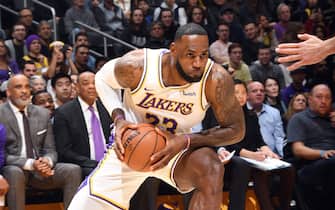 LOS ANGELES, CA - DECEMBER 29: LeBron James #23 of the Los Angeles Lakers handles the ball during the game against the Dallas Mavericks on December 29, 2019 at STAPLES Center in Los Angeles, California. NOTE TO USER: User expressly acknowledges and agrees that, by downloading and/or using this Photograph, user is consenting to the terms and conditions of the Getty Images License Agreement. Mandatory Copyright Notice: Copyright 2019 NBAE (Photo by Andrew D. Bernstein/NBAE via Getty Images) 