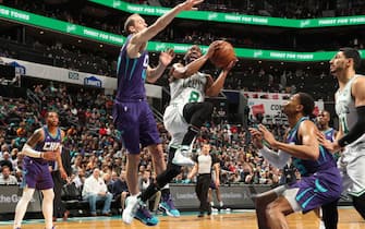 CHARLOTTE, NC - DECEMBER 31: Kemba Walker #8 of the Boston Celtics drives to the basket against the Charlotte Hornets on December 31, 2019 at Spectrum Center in Charlotte, North Carolina. NOTE TO USER: User expressly acknowledges and agrees that, by downloading and or using this photograph, User is consenting to the terms and conditions of the Getty Images License Agreement.  Mandatory Copyright Notice:  Copyright 2019 NBAE (Photo by Kent Smith/NBAE via Getty Images)
