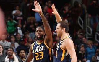 CHICAGO, IL - JANUARY 2: Royce O'Neale #23 of the Utah Jazz high-fives Bojan Bogdanovic #44 of the Utah Jazz against the Chicago Bulls on January 2, 2020 at the United Center in Chicago, Illinois. NOTE TO USER: User expressly acknowledges and agrees that, by downloading and or using this photograph, user is consenting to the terms and conditions of the Getty Images License Agreement.  Mandatory Copyright Notice: Copyright 2020 NBAE (Photo by Gary Dineen/NBAE via Getty Images) 