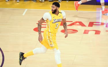 LOS ANGELES, CA - JANUARY 3: Anthony Davis #3 of the Los Angeles Lakers reacts to a play during the game against the New Orleans Pelicans on January 3, 2020 at STAPLES Center in Los Angeles, California. NOTE TO USER: User expressly acknowledges and agrees that, by downloading and/or using this Photograph, user is consenting to the terms and conditions of the Getty Images License Agreement. Mandatory Copyright Notice: Copyright 2020 NBAE (Photo by Adam Pantozzi/NBAE via Getty Images) 