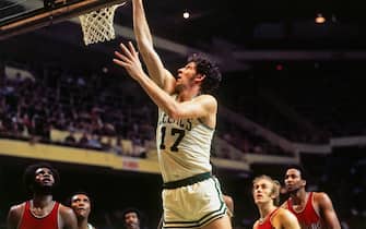 BOSTON - 1973:  John Havlicek #17 of the Boston Celtics shoots a layup against the Portland Trail Blazers during a game played in 1973 at the Boston Garden in Boston, Massachusetts. NOTE TO USER: User expressly acknowledges and agrees that, by downloading and or using this photograph, User is consenting to the terms and conditions of the Getty Images License Agreement. Mandatory Copyright Notice: Copyright 1973 NBAE (Photo by Dick Raphael/NBAE via Getty Images)