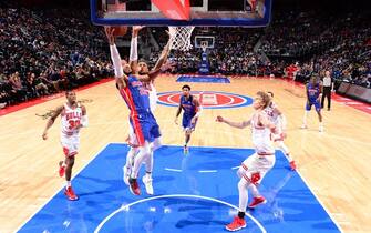 DETROIT, MI - JANUARY 11: Derrick Rose #25 of the Detroit Pistons drives to the basket during a game against the Chicago Bulls on January 11, 2019 at Little Caesars Arena in Detroit, Michigan. NOTE TO USER: User expressly acknowledges and agrees that, by downloading and/or using this photograph, User is consenting to the terms and conditions of the Getty Images License Agreement. Mandatory Copyright Notice: Copyright 2019 NBAE (Photo by Chris Schwegler/NBAE via Getty Images)