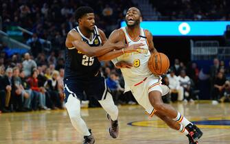 SAN FRANCISCO, CALIFORNIA - JANUARY 16: Alec Burks #8 of the Golden State Warriors drives to the basket against Malik Beasley #25 of the Denver Nuggets during the second half at the Chase Center on January 16, 2020 in San Francisco, California. NOTE TO USER: User expressly acknowledges and agrees that, by downloading and/or using this photograph, user is consenting to the terms and conditions of the Getty Images License Agreement. (Photo by Daniel Shirey/Getty Images)