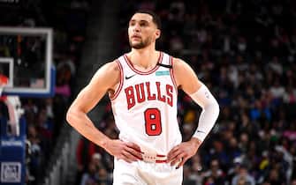 DETROIT, MI - JANUARY 11: Zach LaVine #8 of the Chicago Bulls looks on during a game against the Detroit Pistons on January 11, 2019 at Little Caesars Arena in Detroit, Michigan. NOTE TO USER: User expressly acknowledges and agrees that, by downloading and/or using this photograph, User is consenting to the terms and conditions of the Getty Images License Agreement. Mandatory Copyright Notice: Copyright 2019 NBAE (Photo by Chris Schwegler/NBAE via Getty Images)