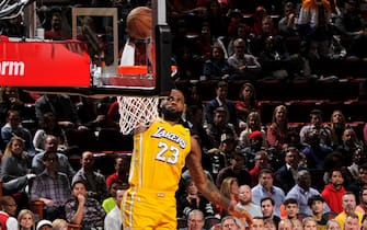 HOUSTON, TX - JANUARY 18 : LeBron James #23 of the Los Angeles Lakers dunks the ball against the Houston Rockets on January 18, 2020 at the Toyota Center in Houston, Texas. NOTE TO USER: User expressly acknowledges and agrees that, by downloading and or using this photograph, User is consenting to the terms and conditions of the Getty Images License Agreement. Mandatory Copyright Notice: Copyright 2020 NBAE (Photo by Bill Baptist/NBAE via Getty Images)