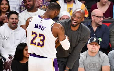 Barnes: "LeBron merita una statua dai Lakers"