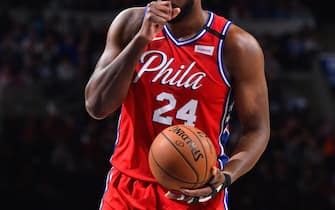 PHILADELPHIA, PA - JANUARY 28: Joel Embiid #21 of the Philadelphia 76ers, wearing #24 to honor Kobe Bryant, shoots a free throw during a game against the Golden State Warriors on January 28, 2020 at the Wells Fargo Center in Philadelphia, Pennsylvania NOTE TO USER: User expressly acknowledges and agrees that, by downloading and/or using this Photograph, user is consenting to the terms and conditions of the Getty Images License Agreement. Mandatory Copyright Notice: Copyright 2020 NBAE (Photo by Jesse D. Garrabrant/NBAE via Getty Images)
