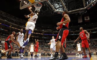56651774 LOS ANGELES - JANUARY 22: Kobe Bryant #8 of the Los Angeles Lakers goes to the hoop against the Toronto Raptors on January 22, 2006 at Staples Center in Los Angeles, California. Bryant scored 81 points in the Lakers 122-104 win over the Raptors. NOTE TO USER: User expressly acknowledges and agrees that, by downloading and/or using this Photograph, user is consenting to the terms and conditions of the Getty Images License Agreement. Mandatory Copyright Notice: Copyright 2006 NBAE (Photo by Noah Graham/NBAE via Getty Images)