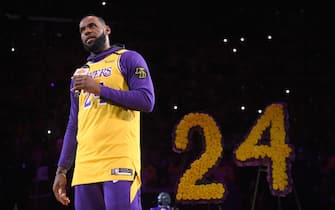 LOS ANGELES, CALIFORNIA - JANUARY 31:  LeBron James speaks during the Los Angeles Lakers pregame ceremony to honor Kobe Bryant before the game against the Portland Trail Blazers at Staples Center on January 31, 2020 in Los Angeles, California. (Photo by Harry How/Getty Images)