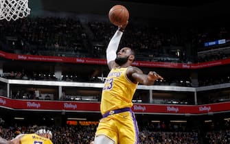 SACRAMENTO, CA - FEBRUARY 1: LeBron James #23 of the Los Angeles Lakers drives to the basket against the Sacramento Kings on February 1, 2020 at Golden 1 Center in Sacramento, California. NOTE TO USER: User expressly acknowledges and agrees that, by downloading and or using this Photograph, user is consenting to the terms and conditions of the Getty Images License Agreement. Mandatory Copyright Notice: Copyright 2020 NBAE (Photo by Rocky Widner/NBAE via Getty Images)