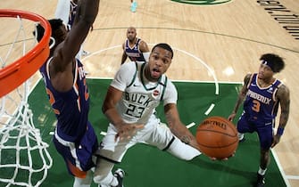 MILWAUKEE, WI - FEBRUARY 2: Sterling Brown #23 of the Milwaukee Bucks drives to the basket during a game against the Phoenix Suns on February 2, 2020 at the Fiserv Forum Center in Milwaukee, Wisconsin. NOTE TO USER: User expressly acknowledges and agrees that, by downloading and or using this Photograph, user is consenting to the terms and conditions of the Getty Images License Agreement. Mandatory Copyright Notice: Copyright 2020 NBAE (Photo by Gary Dineen/NBAE via Getty Images).