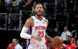 DETROIT, MI - JANUARY 24: Derrick Rose #25 of the Detroit Pistons handles the ball against the Memphis Grizzlies on January 24, 2020 at Little Caesars Arena in Detroit, Michigan. NOTE TO USER: User expressly acknowledges and agrees that, by downloading and/or using this photograph, User is consenting to the terms and conditions of the Getty Images License Agreement. Mandatory Copyright Notice: Copyright 2020 NBAE (Photo by Brian Sevald/NBAE via Getty Images)