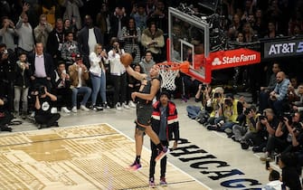 CHICAGO, IL - FEBRUARY 15: Aaron Gordon #00 of the Orlando Magic dunks the ball during the 2020 NBA All-Star - AT&T Slam Dunk on February 15, 2020 at the United Center in Chicago, Illinois. NOTE TO USER: User expressly acknowledges and agrees that, by downloading and or using this photograph, User is consenting to the terms and conditions of the Getty Images License Agreement. Mandatory Copyright Notice: Copyright 2020 NBAE (Photo by Joe Murphy/NBAE via Getty Images)