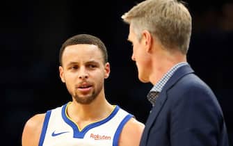 BOSTON, MA - JANUARY 26:  Stephen Curry #30 of the Golden State Warriors talks to head coach Steve Kerr of the Golden State Warriors during a game against the Boston Celtics at TD Garden on January 26, 2019 in Boston, Massachusetts. NOTE TO USER: User expressly acknowledges and agrees that, by downloading and or using this photograph, User is consenting to the terms and conditions of the Getty Images License Agreement. (Photo by Adam Glanzman/Getty Images)