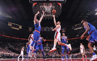 PORTLAND, OR - MARCH 6:  Pat Connaughton #5 of the Portland Trail Blazers dunks against the New York Knicks on March 6, 2018 at the Moda Center in Portland, Oregon. NOTE TO USER: User expressly acknowledges and agrees that, by downloading and or using this Photograph, user is consenting to the terms and conditions of the Getty Images License Agreement. Mandatory Copyright Notice: Copyright 2018 NBAE (Photo by Sam Forencich/NBAE via Getty Images)